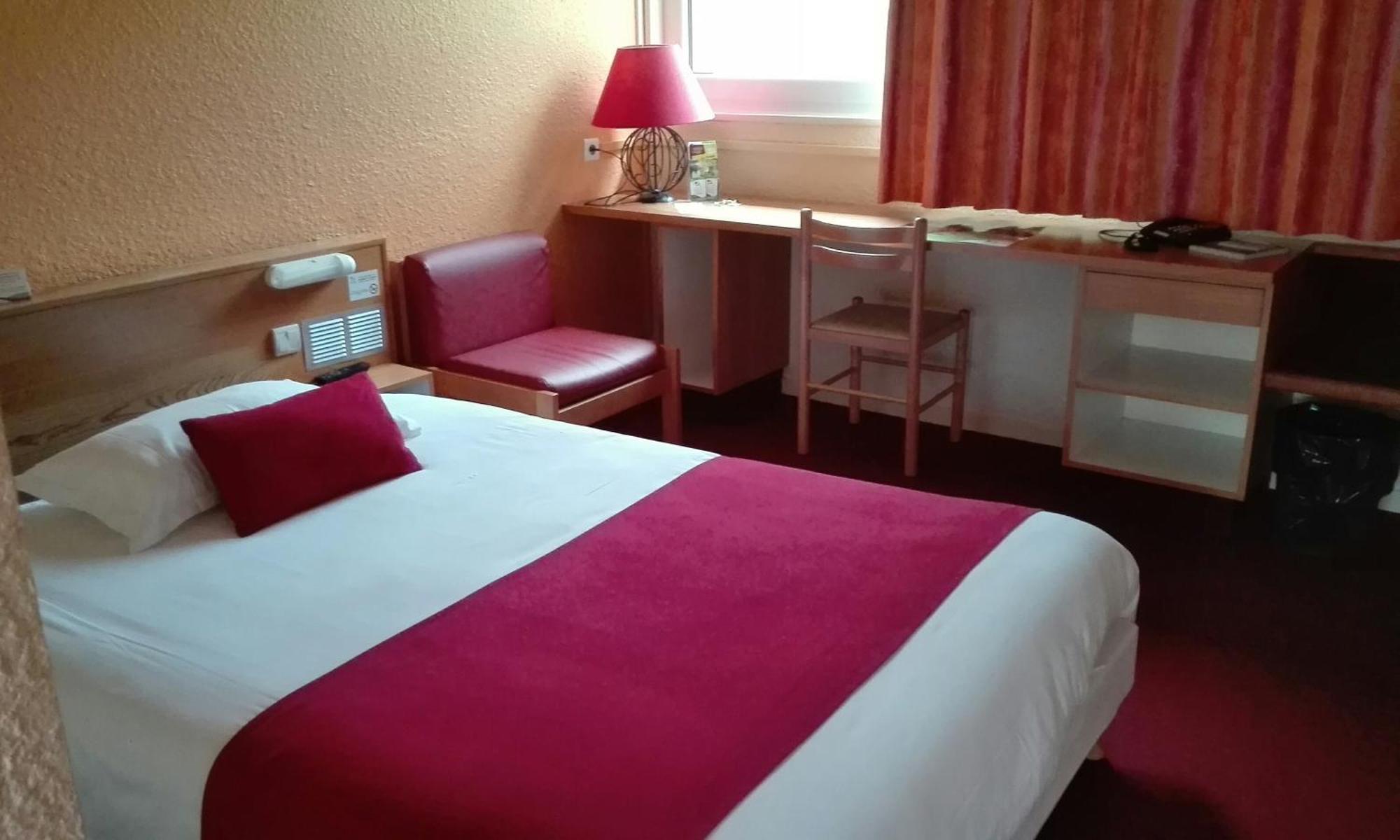 Logis Hotel Atrium Epinal Golbey Chavelot Zewnętrze zdjęcie