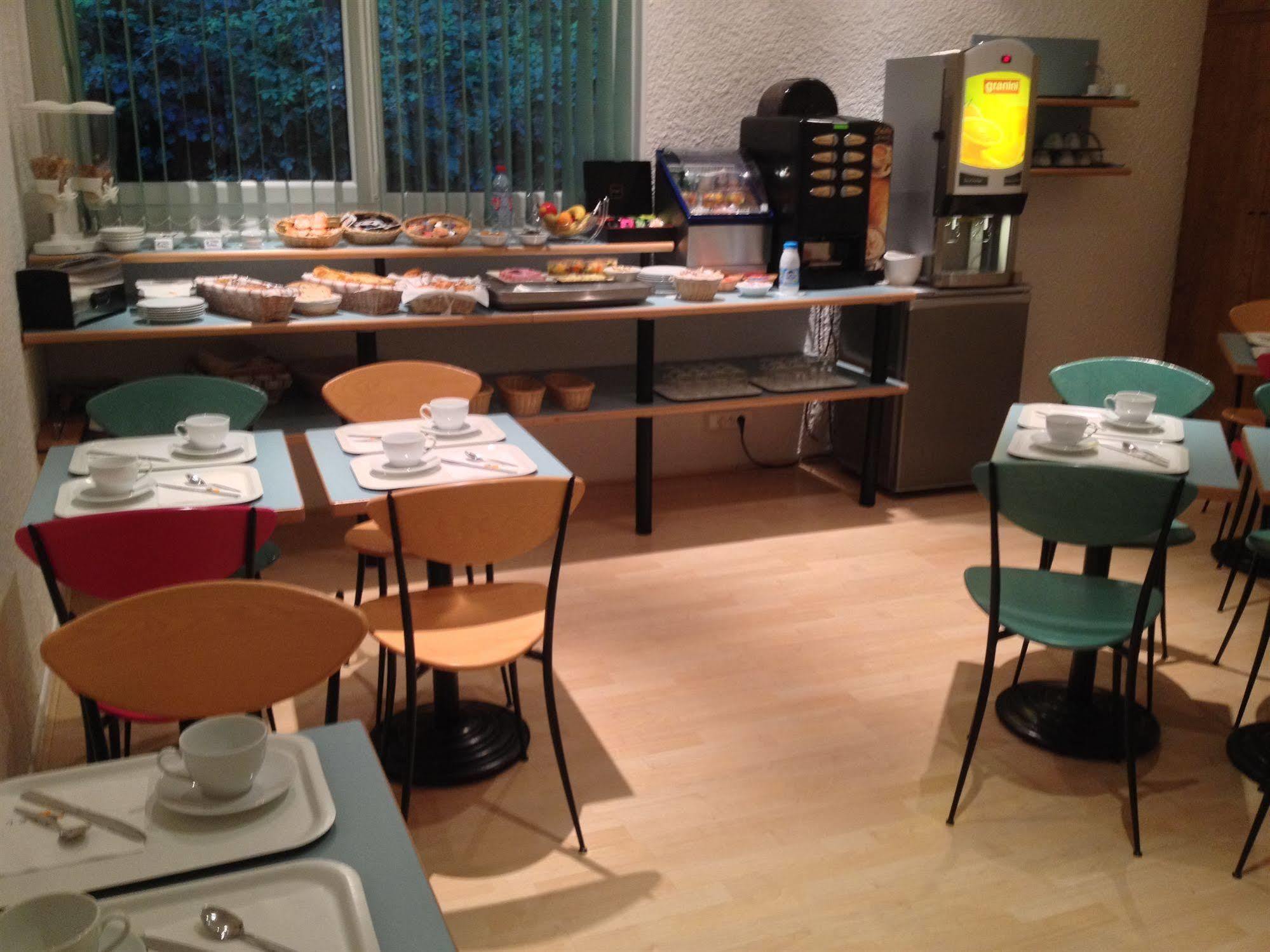 Logis Hotel Atrium Epinal Golbey Chavelot Zewnętrze zdjęcie