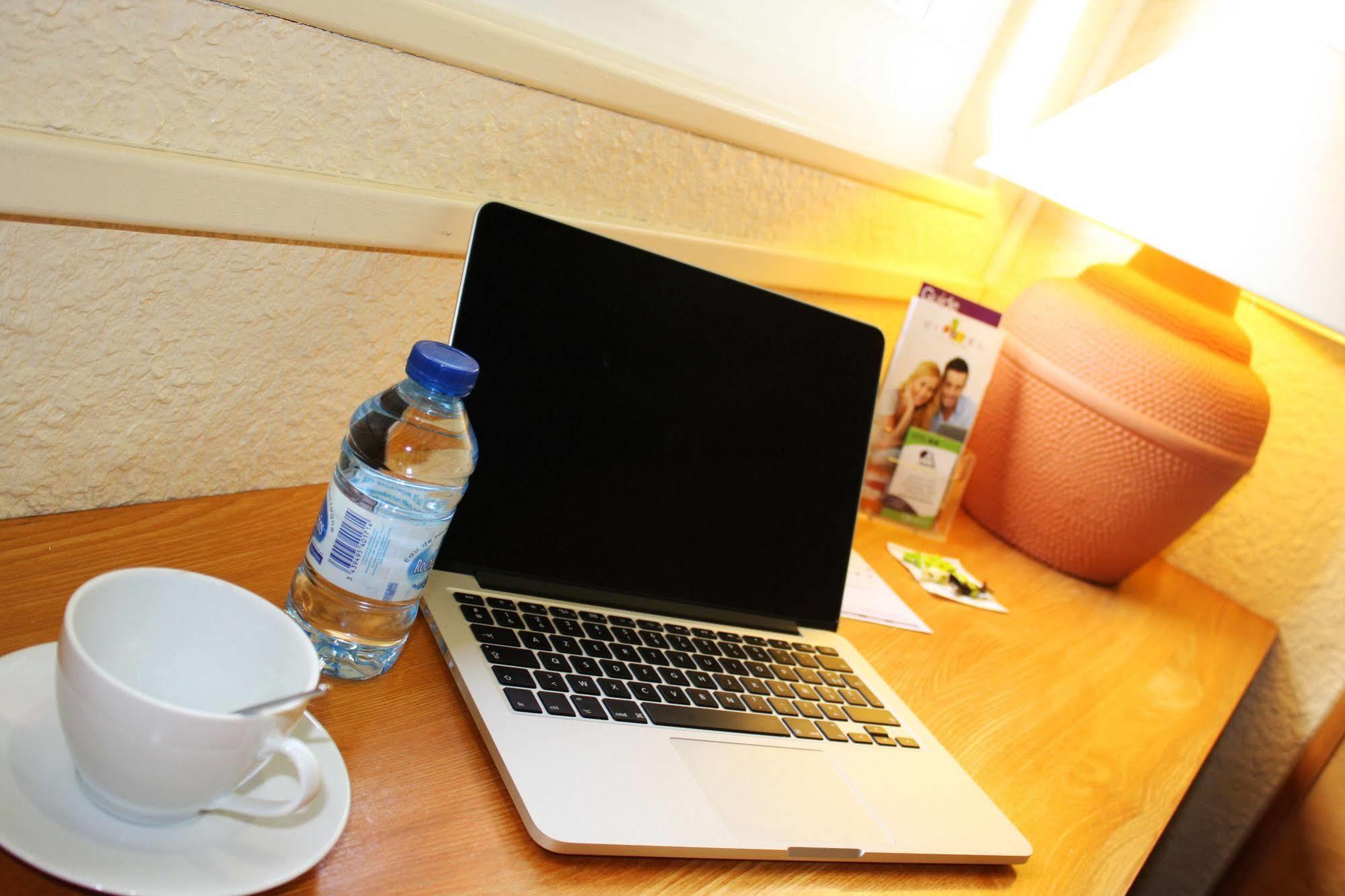 Logis Hotel Atrium Epinal Golbey Chavelot Zewnętrze zdjęcie